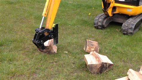 mini excavator log splitter attachment